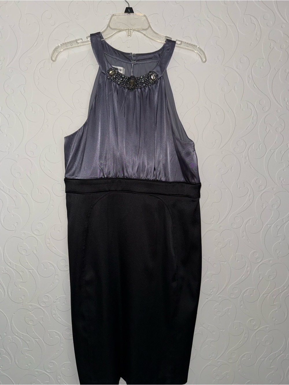 Jones Studio Elegant Grey Beaded Halter Cocktail Dress